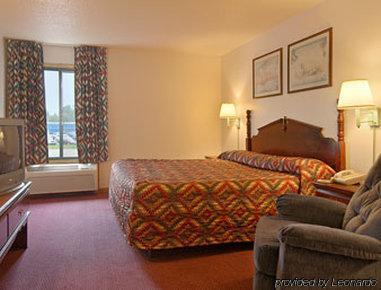 Hotel Econo 3*